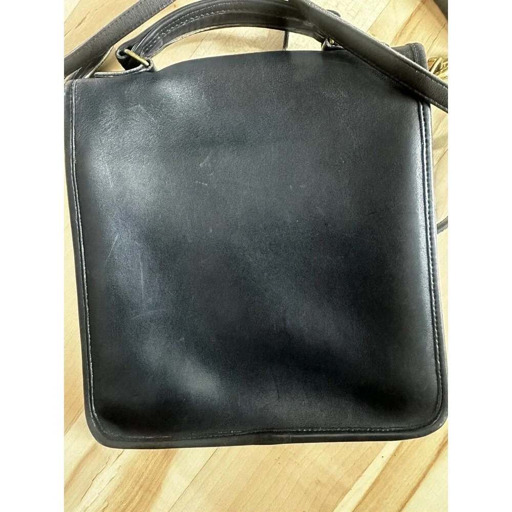 Vintage 90s COACH   Willis Black Satchel Purse w/ Gold Hardware